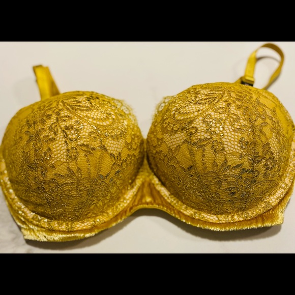 Victoria’s Secret Very Sexy Lace Push Up Bra 32DD - Picture 2 of 6